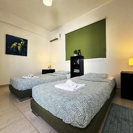 Apartment Nightpulse Central - 3 Min To Beach *